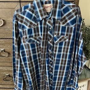 Rafter c premium western wear. Long sleeve button up shirt size XL